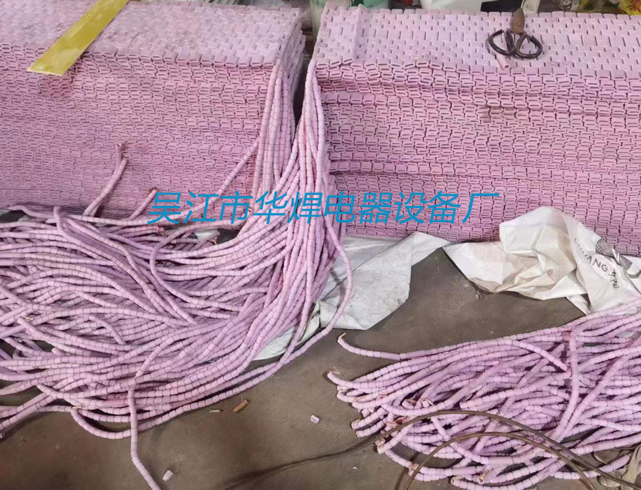 华焊电器告诉您-履带式加热器的特点及技术指标